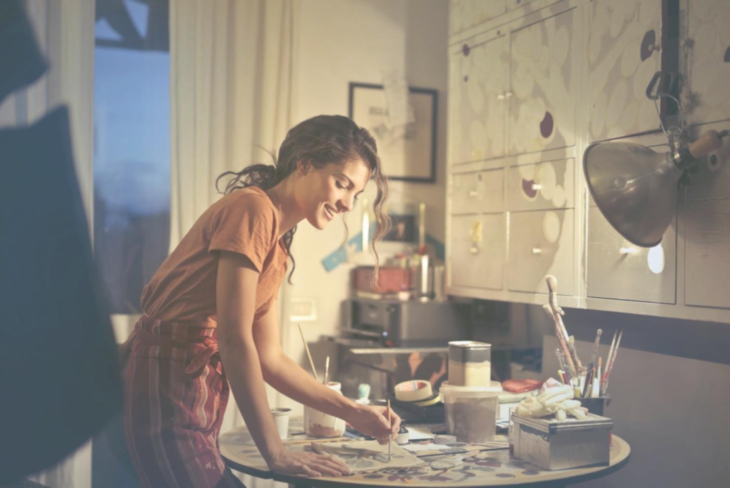 Художественные инструменты и материалы для рисования фигуры человека